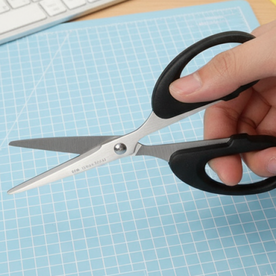 Stainless Steel Scissors with Plastic handle grip 160mm (1Pc Only)