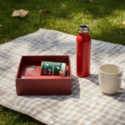 Personalized Temperature Water Bottle, Silver color Coin & Chocolate (With Attractive Multi Color Box / 3 Pc Set)